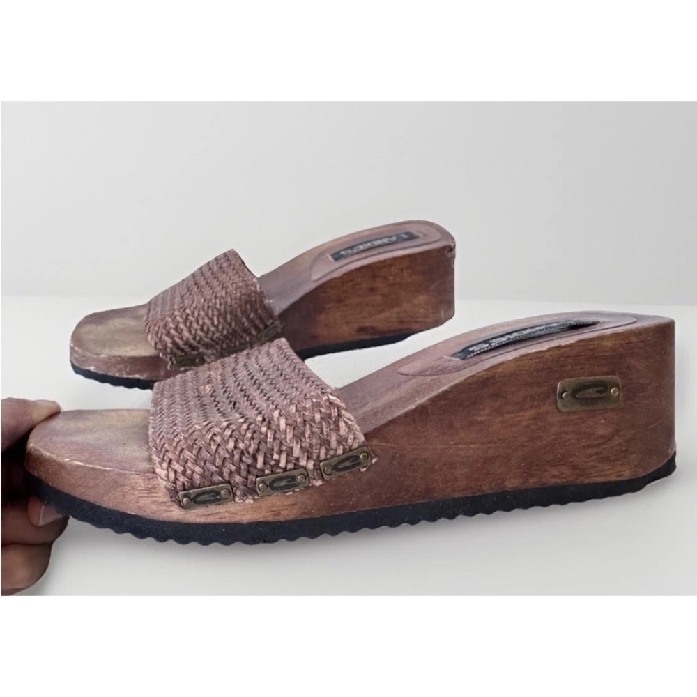 Vintage Candie’s 90s Y2K Brown Leather Woven Wooden Wedge Platform Sandals *Flaw